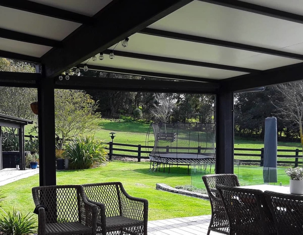 When fully up these outdoor screens enable an uninterrupted view, by Douglas Hawke's Bay